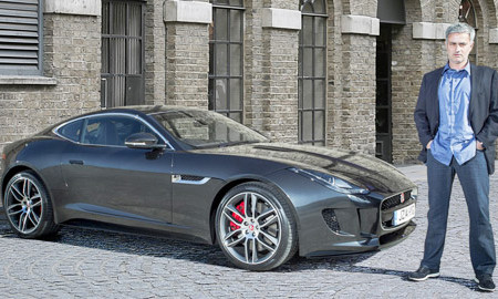 Chê xế Mỹ, Mourinho được tặng Jaguar