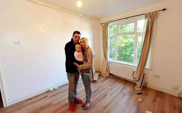 Gia đình của cô Becky Szenk. Ảnh: Telegraph.