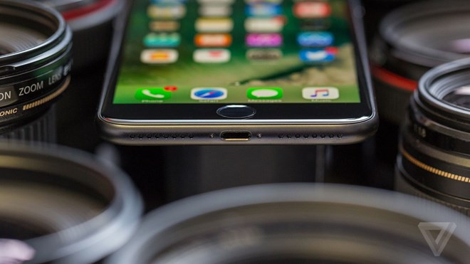 iPhone 7 bị lỗi vô hiệu hóa các nút chức năng trên tai nghe