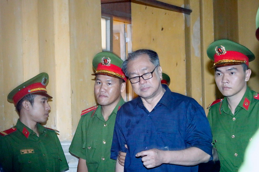 Ông Phạm Công Danh khai chi trả lãi ngoài 195 tỷ đồng cho ông Trần Quý Thanh. Ảnh: Tân Châu