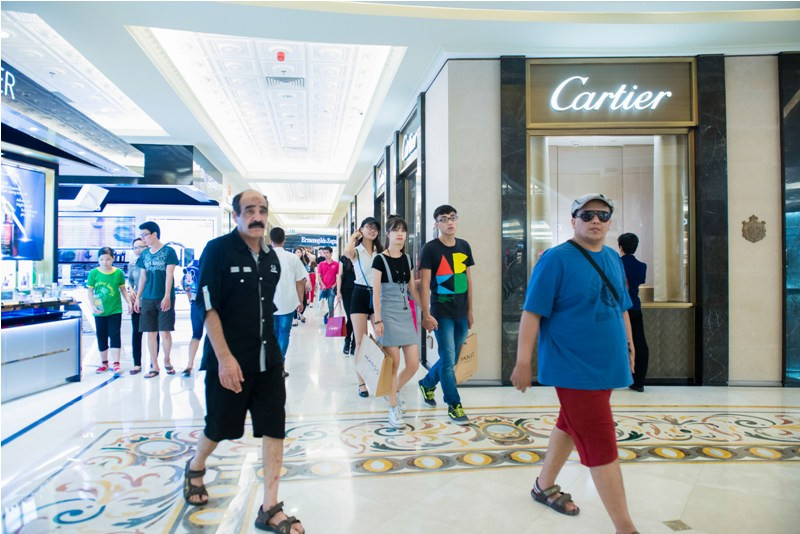 Tràng Tiền Plaza và chương trình ‘Quà tặng ngày phụ nữ Việt Nam’