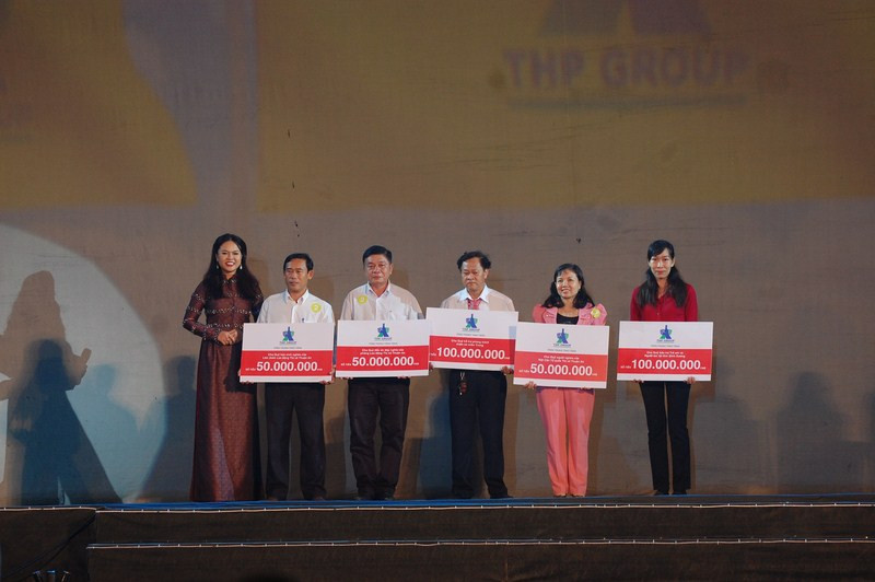 Number 1 hỗ trợ đối tượng chính sách 350 triệu đồng