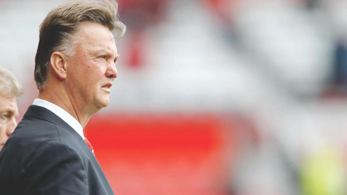 HLV Van Gaal cần một trận thắng khởi đầu tại Premier League. Ảnh: AP
