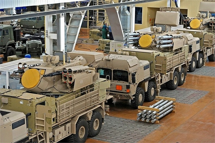 Giờ đây các nhà sản xuất vũ khí của Nga cũng 'dễ chịu' hơn trong việc công khai các hình ảnh bên trong nhà máy từng là khu vực bí mật thời Liên Xô.