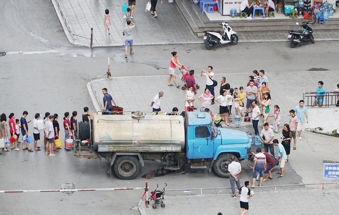 Theo đại diện Chính phủ, nếu thành phố vào cuộc và công bố thông tin ngay thì nhân dân bớt lo lắng.