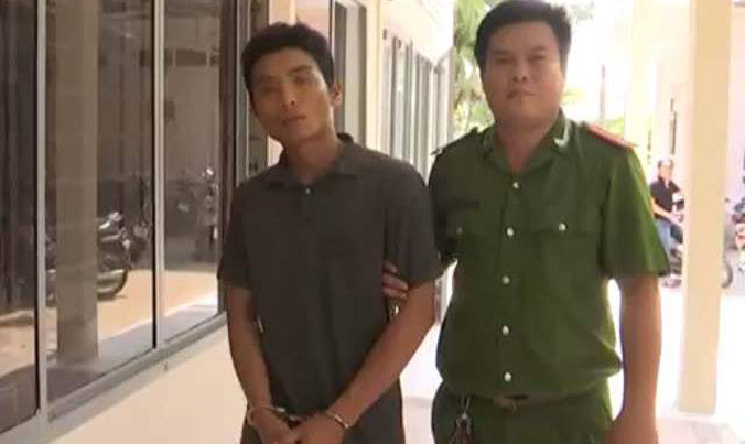 Phan Lâm Tấn tại cơ quan công an. Ảnh: Khánh Nguyên. 