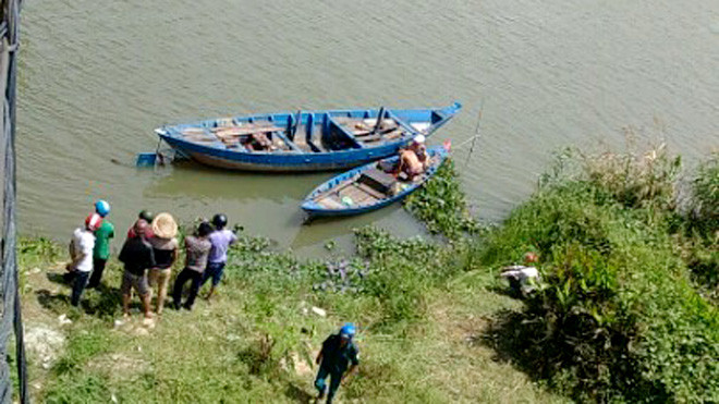 Hiện trường nơi vớt được xác nạn nhận