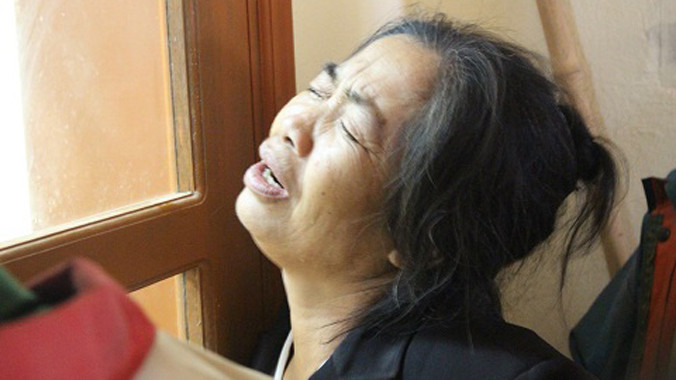 Bà Ngọc đau xót trước cái chết của con trai.