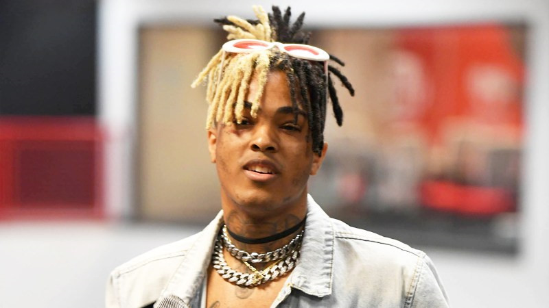 Rapper XXXTentacion bị bắn chết khi mới 20 tuổi.