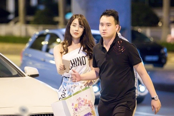 Diệp Lâm Anh và bạn trai thiếu gia từng có 2 năm hẹn hò trước khi về chung một nhà.