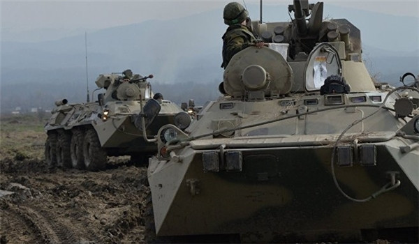 Bản tin 20H: Phiến quân nộp lượng vũ khí lớn cho quân chính phủ Syria