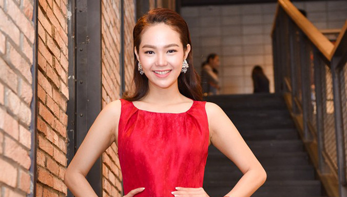 Minh Hằng tại buổi ra mắt phim Bao giờ có yêu nhau.