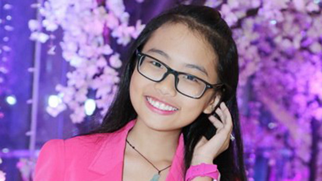 Hôm tối chủ nhật vừa qua, Phương Mỹ Chi một lần nữa được nhận giải "Bài hát yêu thích nhất tháng" của chương trình "Bài hát yêu thích". Điều đó có nghĩa chị Bảy đang gần chạm vào giải thưởng 1 tỷ đồng.