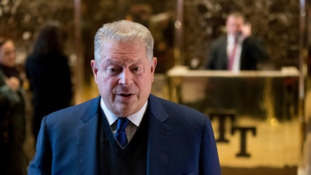 Cựu Phó Tổng thống Mỹ Al Gore sau cuộc gặp với ông Trump. (Nguồn: AP)