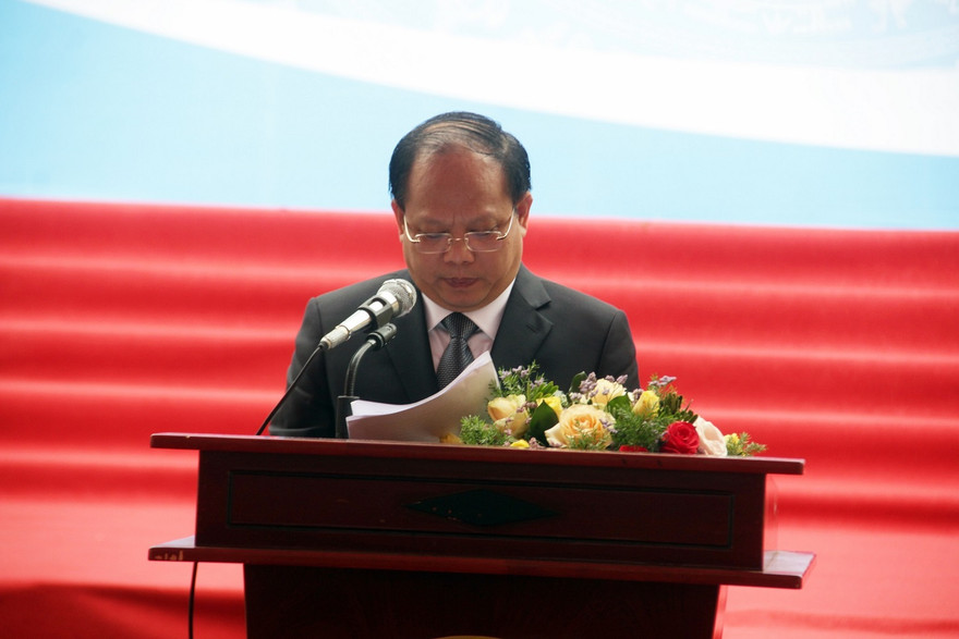 Ông Tất Thành Cang tại hội nghị sáng nay 7/11. Ảnh: Tân Châu