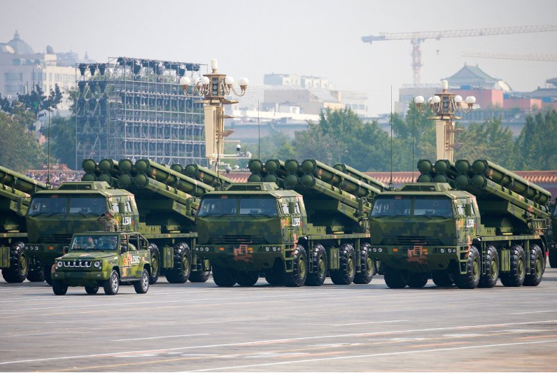 Các tên lửa hạt nhân chiến lược liên lục địa Dongfeng-41 xuất hiện trong lễ diễu binh kỷ niệm 70 năm Quốc khánh Trung Quốc năm 2019. (Ảnh: Reuters)