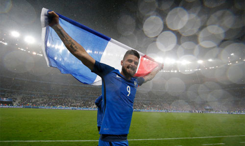 Giroud và nhiều đồng đội đang có phong độ ấn tượng. Ảnh: Reuters.