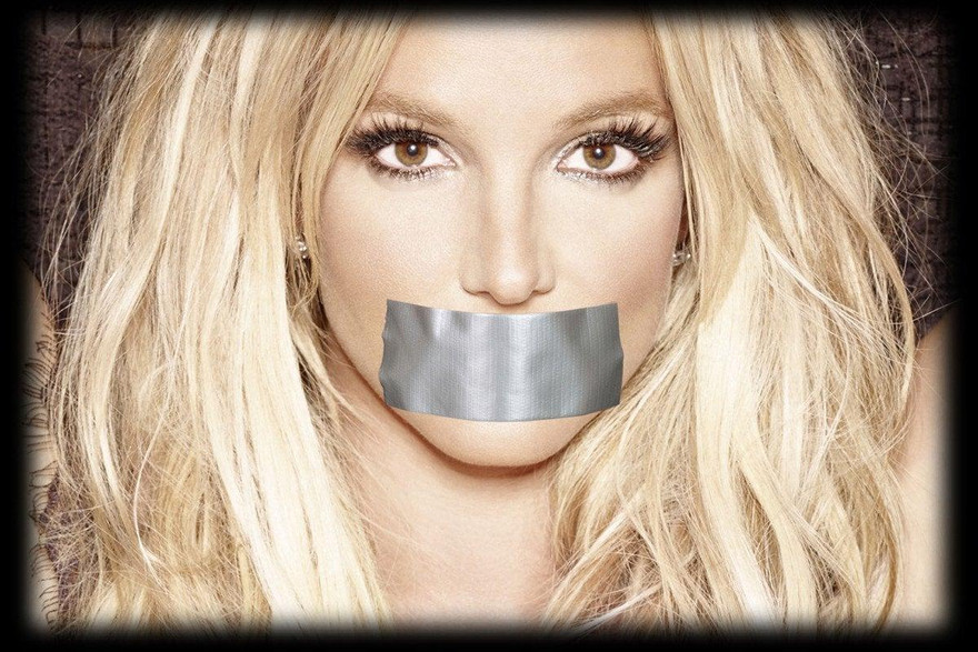Bạn trai cũ tiết lộ về cuộc sống 'cầm tù' của Britney Spears trong 2 năm yêu nhau