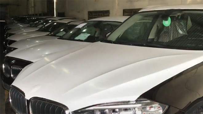 Lô xe BMW của Trường Hải ở cảng VICT