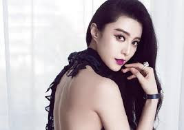 Showbiz 6/6: Phạm Băng Băng thắng vụ kiện bị đồn mang thai với đại gia