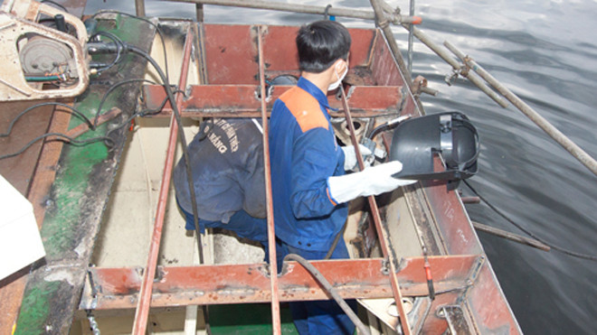 Trung Quốc hạ đặt giàn khoan trái phép trong vùng biển Việt Nam cùng các tàu tấn công gây thiệt hại cho lực lượng chấp pháp Việt Nam - Ảnh: Nguyễn Tú