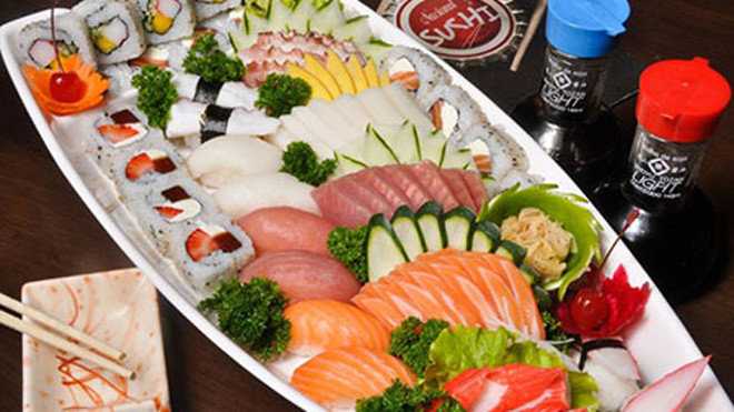 Ẩn họa khó lường khi ăn đồ ăn sống