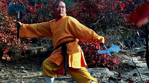 Hình ảnh được cho là phương trượng Thiếu Lâm Tự đang luyện võ.