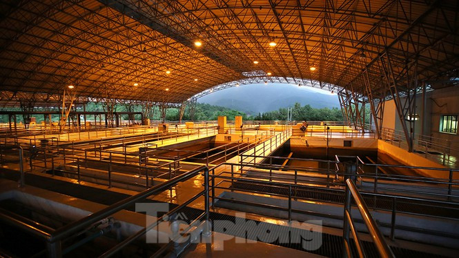 Bên trong khu xử lý nhà máy sản xuất nước của Viwasupco