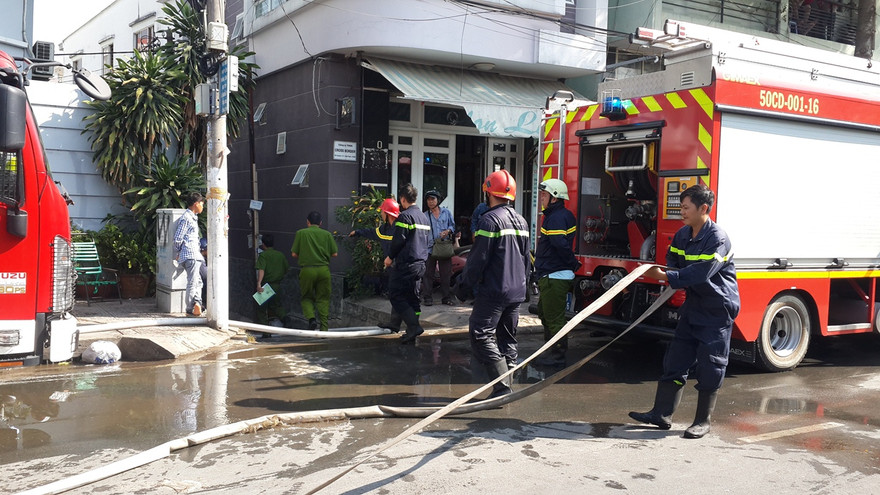 Khu dân cư náo loạn vì nhà vắng chủ bất ngờ phát hỏa