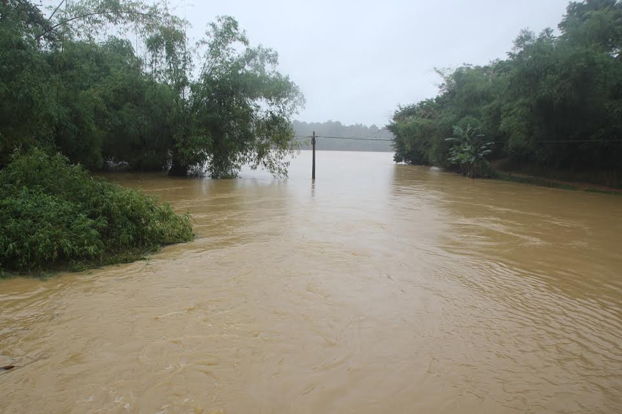 Mưa lũ đang diễn ra phức tạp tại Nghệ An.