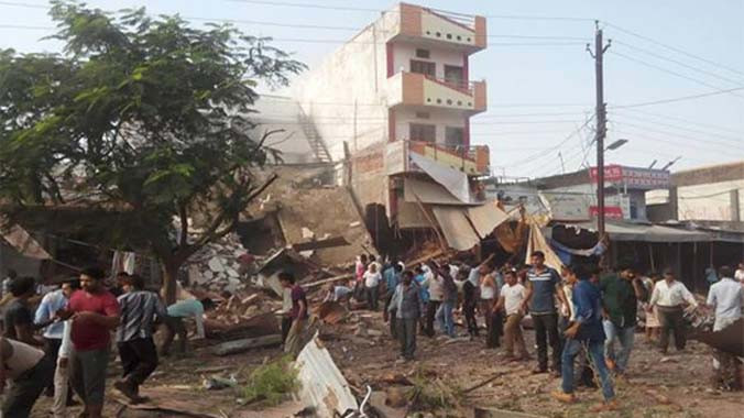 Hiện trường vụ nổ. Ảnh: Times of India.