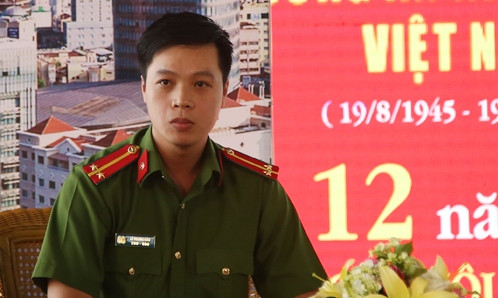 Trung uý Lê Hoàng Hảo. Ảnh:Quốc Thắng. 