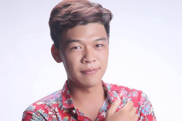 Bị "ném đá" vì xấu nhưng Trung Ruồi khẳng định sẽ không phẫu thuật thẩm mỹ. 