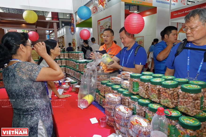 Một gian hàng của Việt Nam tại Hội chợ Trung Quốc - ASEAN 2019