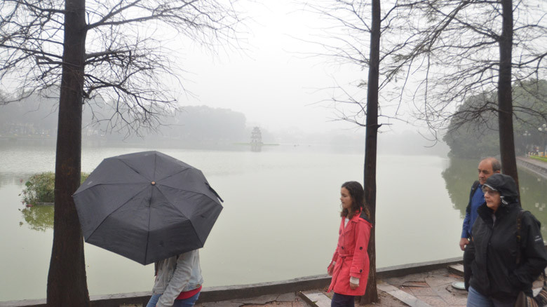 Miền Bắc đón không khí lạnh tăng cường trời tiếp tục mưa rét. Ảnh: Thanh Hà.