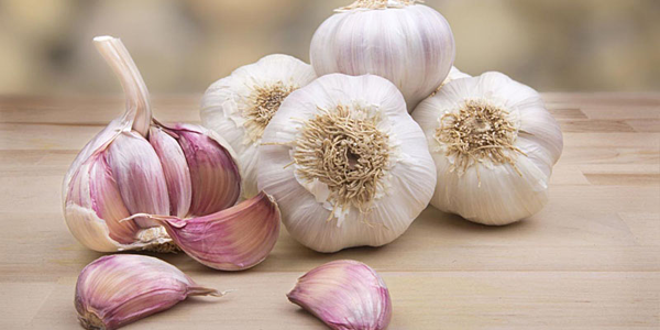 Ba món không nên ăn với tỏi