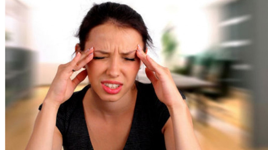 Tại sao ngồi xuống đứng lên lại hay chóng mặt?