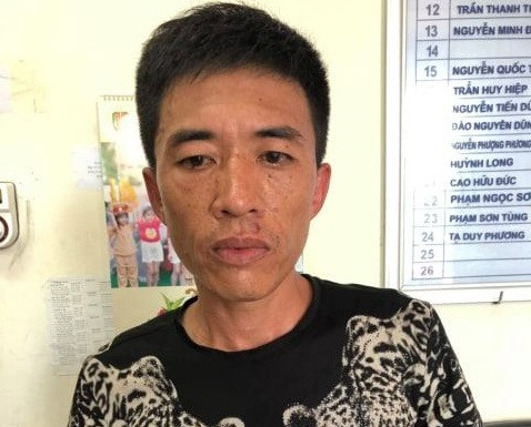 Đối tượng Dũng tại cơ quan công an.