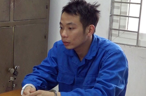 Định tại cơ quan công an. Ảnh: Báo Lào Cai