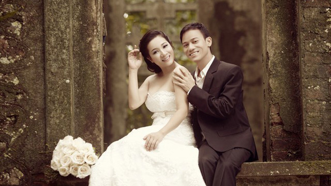 Thanh Thanh Hiền đẹp như gái đôi mươi trong bộ ảnh cưới