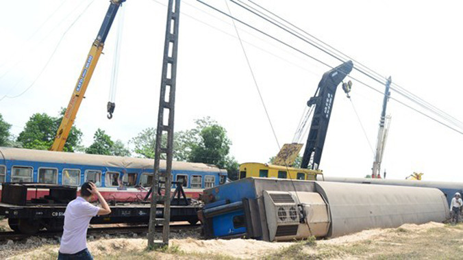 Hiện trường vụ tai nạn đường sắt tại Quảng Trị. Ảnh: Văn Được/ Zing