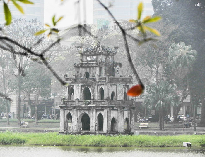 Bắc Bộ có mưa, Nam Bộ nắng nóng 35 độ C