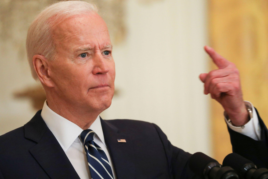 Ông Biden trong cuộc họp báo chính thức đầu tiên tại Nhà Trắng. Ảnh: Reuters