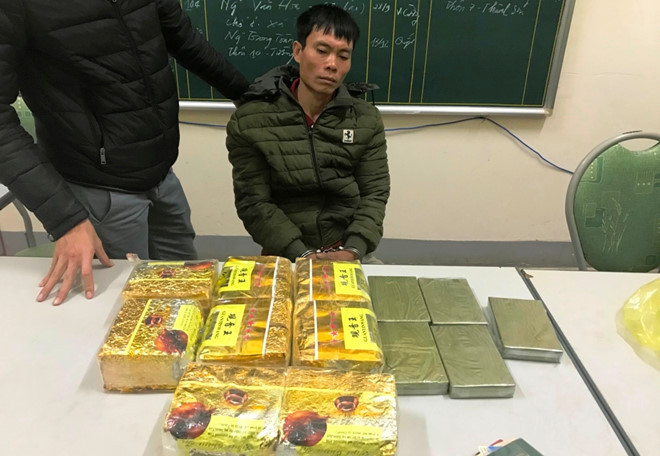 Quang Văn Ai và tang vật