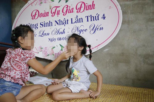 Lan Anh, Ngọc Yến đang sống hạnh phúc trong tình yêu thương của hai gia đình
