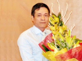 Ông Phùng Ngọc Khánh khi mới nhậm chức Cục trưởng Cục Quản lý, giám sát bảo hiểm ngày 20/5/2014