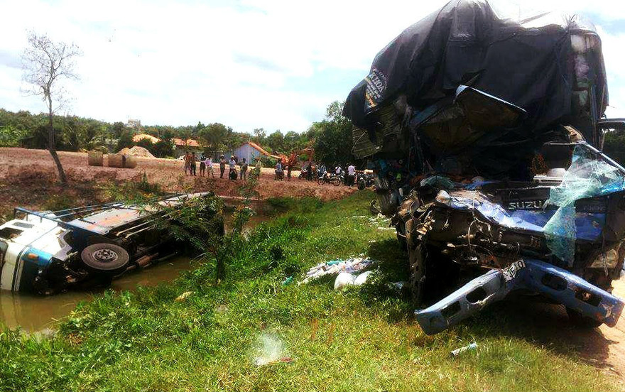 Hiện trường vụ tai nạn làm 3 người chết