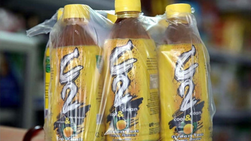 Ba lô hàng nước giải khát nhãn hiệu C2 bị thu hồi do hàm lượng chì vượt ngưỡng. Ảnh: Ngọc Thắng/Thanh niên