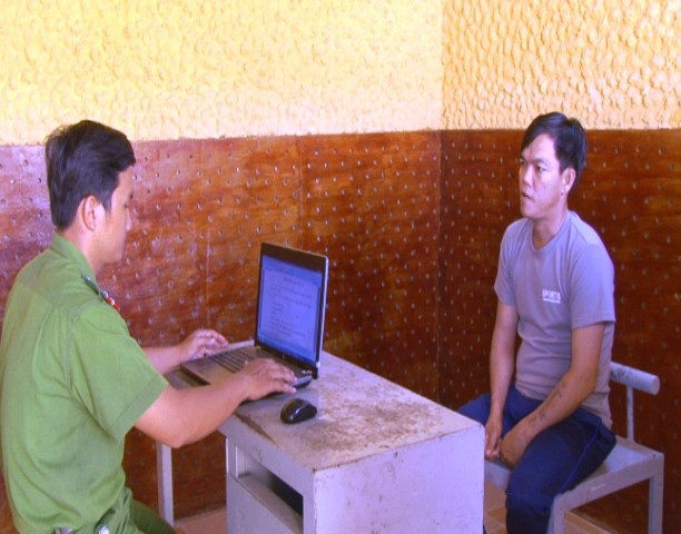 Tên cướp có 3 tiền án. Ảnh do công an cung cấp