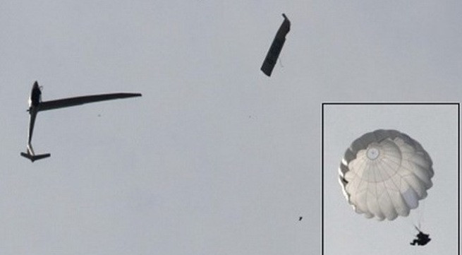 Ông Andy Preston đã phải nhảy ra khỏi tàu lượn của mình. (Nguồn: telegraph.co.uk)